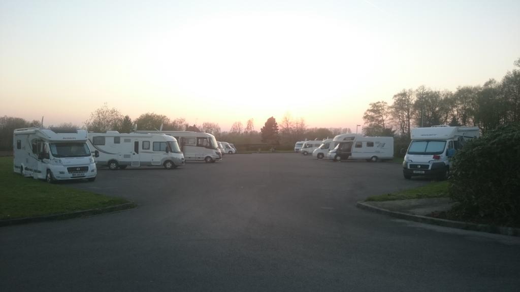 Camping De La Miniere Forges-les-Eaux Exterior photo